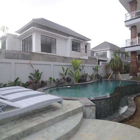 Kusuma Guesthouse 2 Canggu  Exterior photo