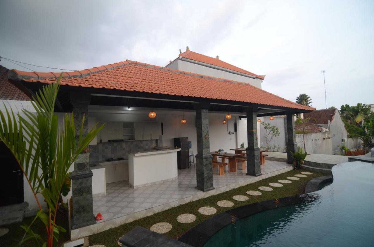 Kusuma Guesthouse 2 Canggu  Exterior photo
