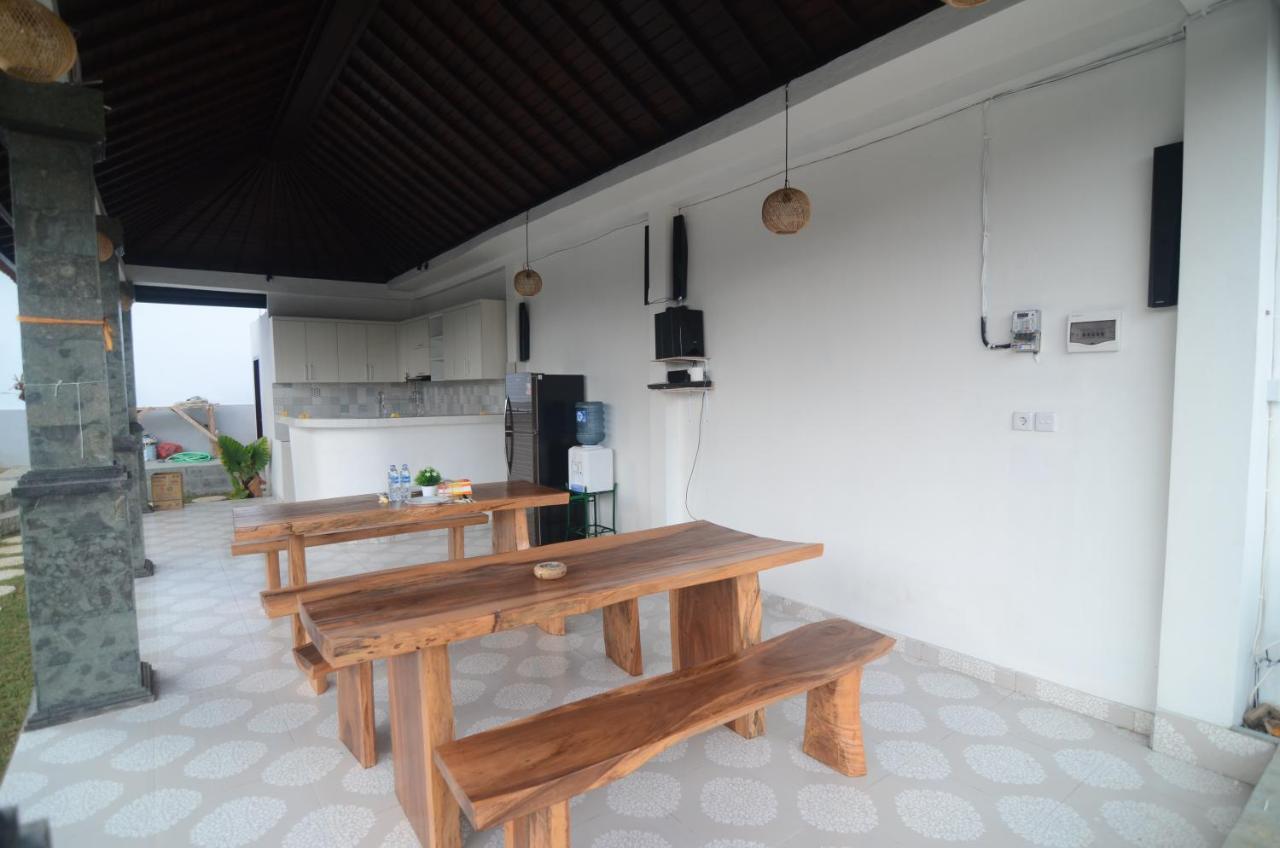 Kusuma Guesthouse 2 Canggu  Exterior photo