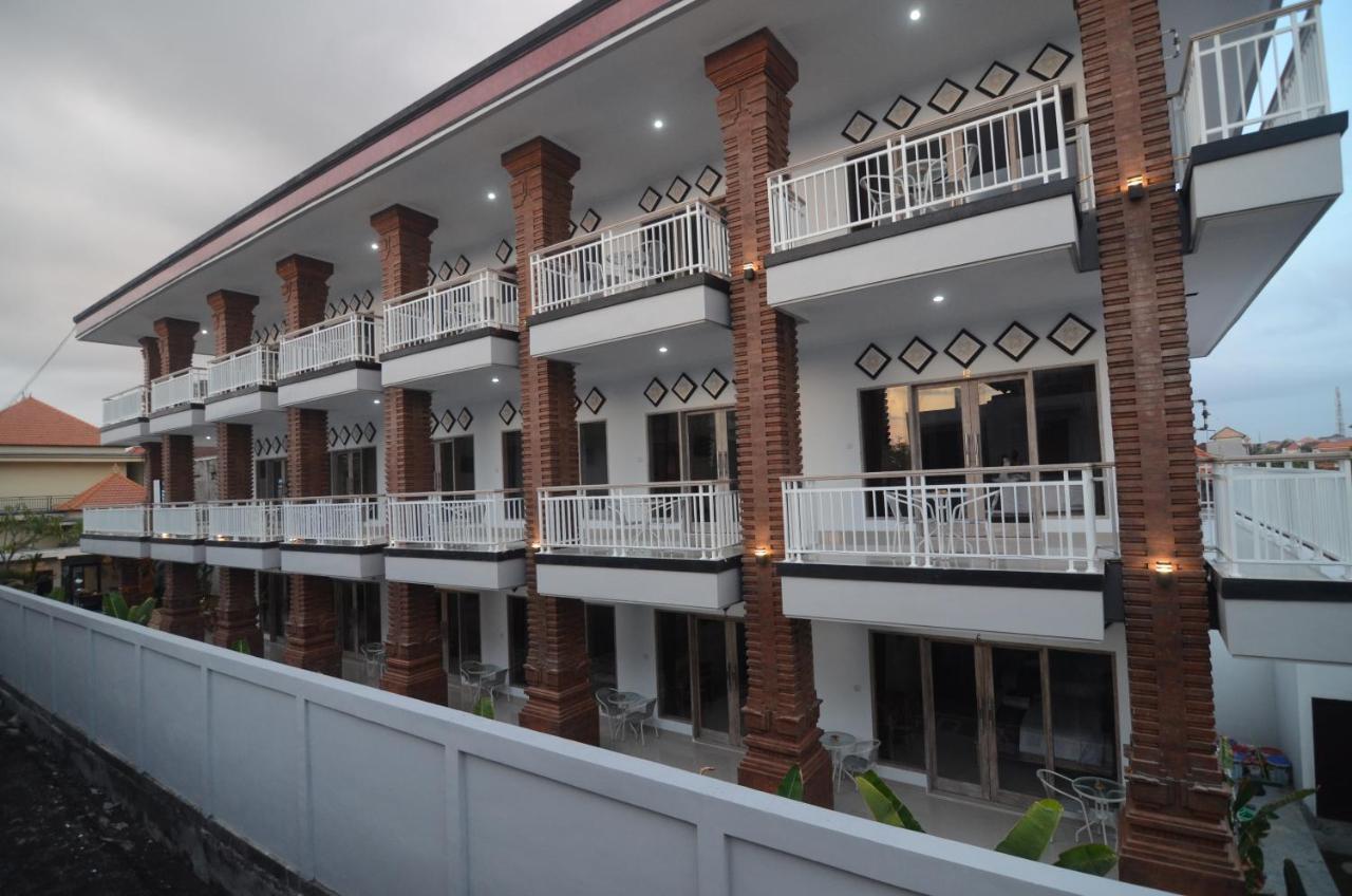 Kusuma Guesthouse 2 Canggu  Exterior photo