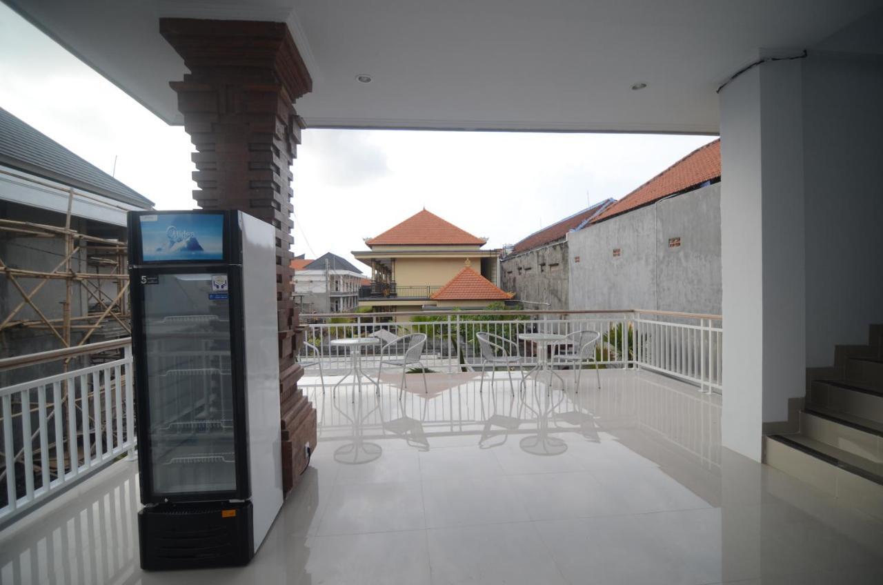 Kusuma Guesthouse 2 Canggu  Exterior photo