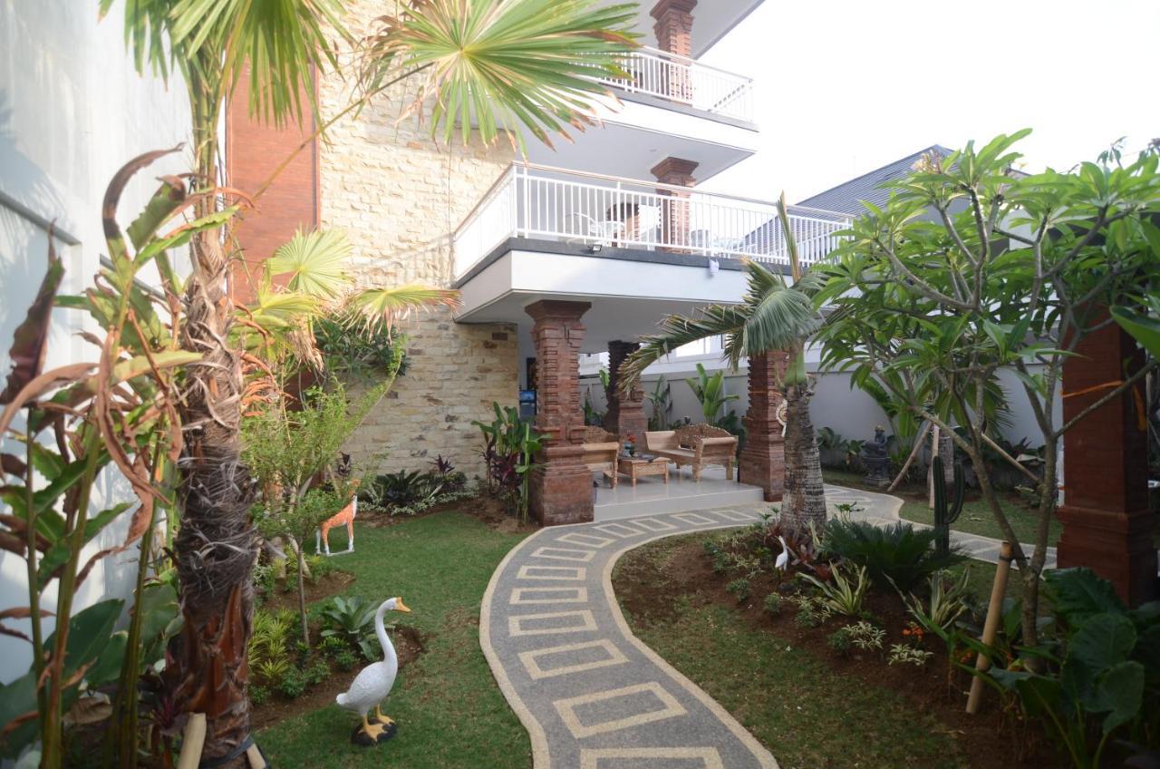 Kusuma Guesthouse 2 Canggu  Exterior photo