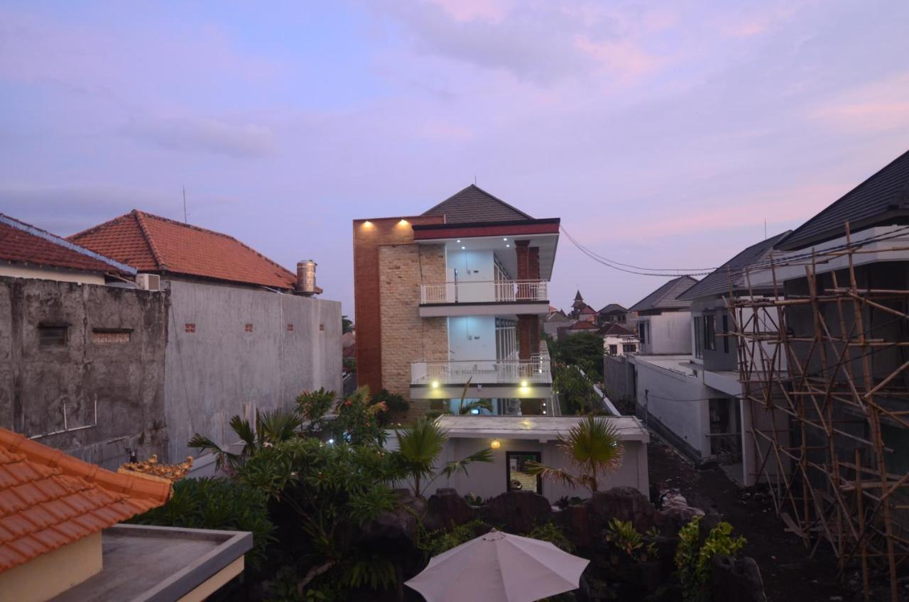 Kusuma Guesthouse 2 Canggu  Exterior photo