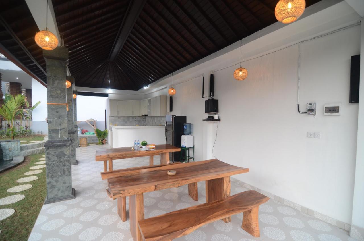 Kusuma Guesthouse 2 Canggu  Exterior photo